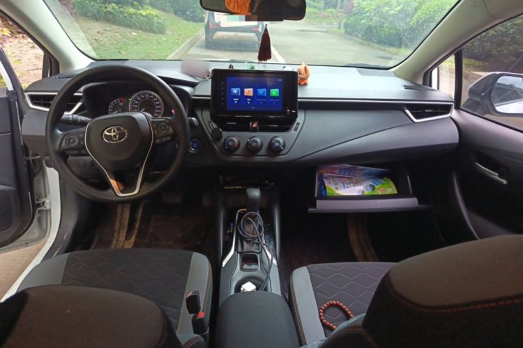 Used Toyota Corolla 2021 1.2T S-CVT Pioneer PLUS Edition Center Console