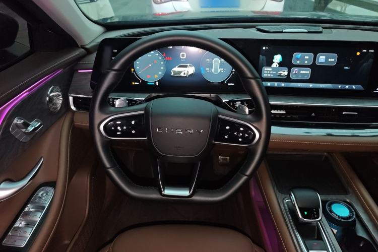 Used Chery Arrizo 8 2024 High-Performance Edition 2.0T DCT Powerfully Tuned Steering Wheel