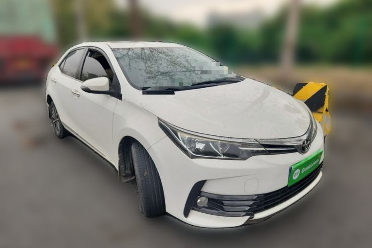 Used Toyota Corolla 2017 Revised Version 1.2T S-CVT GL-i Front Right 45 Deg