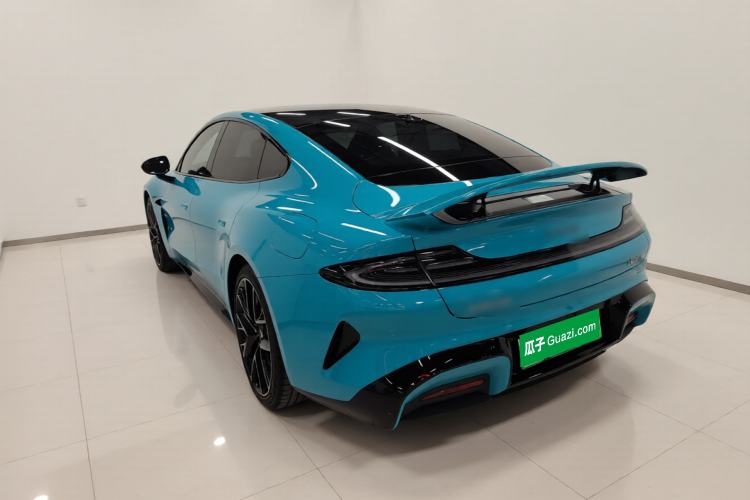 Used Xiaomi Auto SU7 2024 Four-Wheel Drive Ultra-Long Range Advanced Intelligent Driving Max Edition Exterior 2