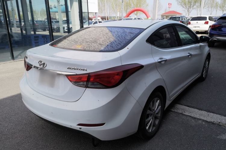 Used Hyundai Elantra (5th Generation / Langdong) 2016 1.6L Manual Luxury Model Rear Right 45 Deg