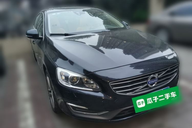 Used Volvo S60 2015 S60L T5 Intelligent Drive Edition Front Right 45 Deg