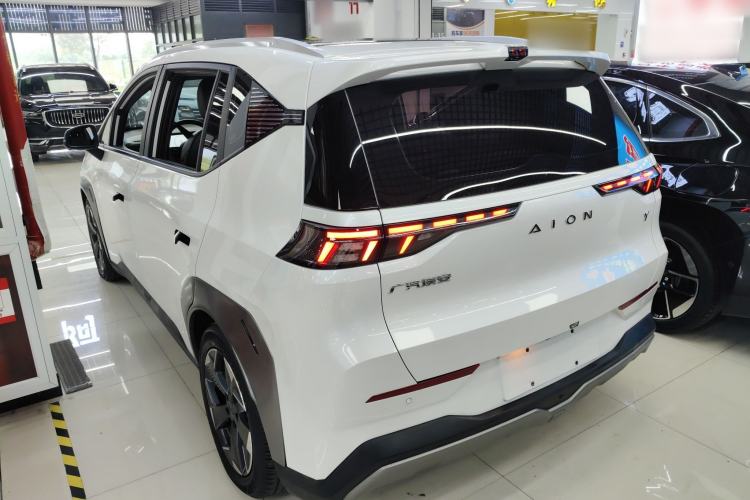 Used AION Y 2022 70 Intelligent Edition Lithium Iron Phosphate