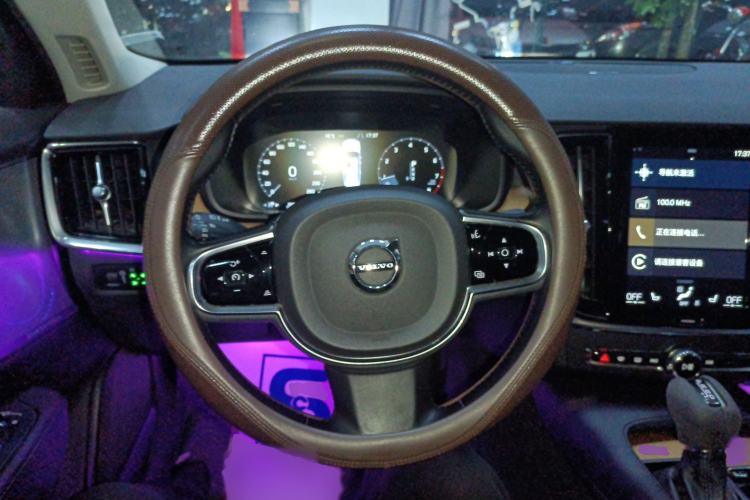 Used Volvo S90 2020 T5 Zhiyi Luxury Edition
