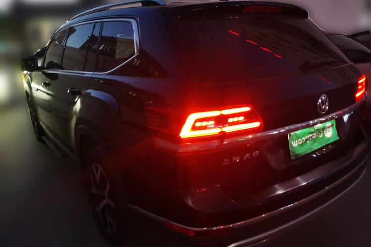 Used Volkswagen Teramont 2017 380TSI Four-Wheel Drive Luxury Edition Rear Left 45 Deg