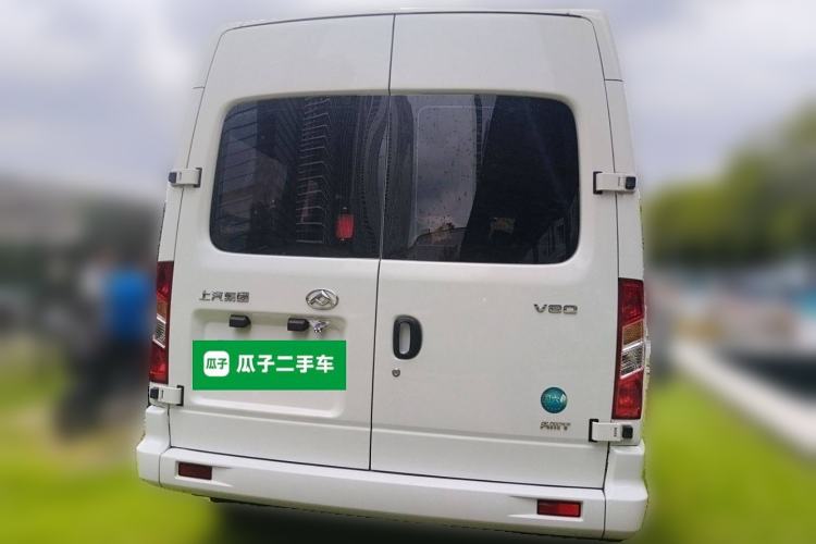 Used SAIC MAXUS Xintu V80 2024 Aotong Value Edition 6AMT Long Wheelbase Mid-Roof Model 127 Ps 6/7/8/9-Seater