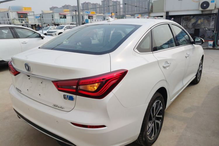 Used CHANGAN Eado New Energy 2019 EV460 Smart Edition
