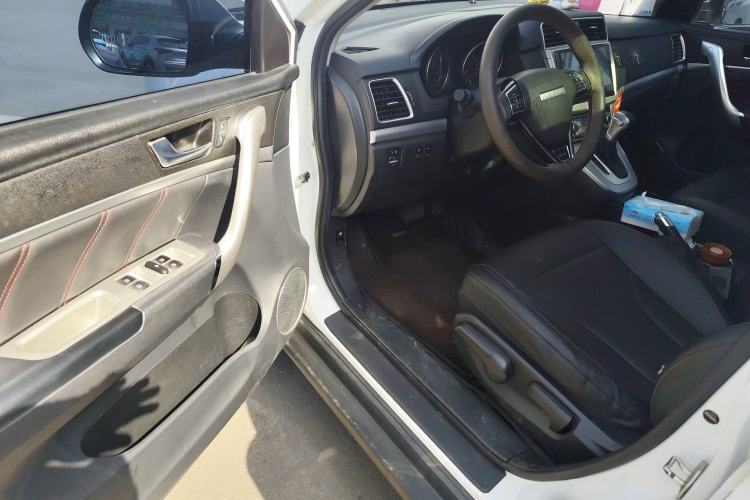 Used Haval M6 2019 1.5T DCT Two-Wheel Drive Value Edition China VI Standard Driver Seat