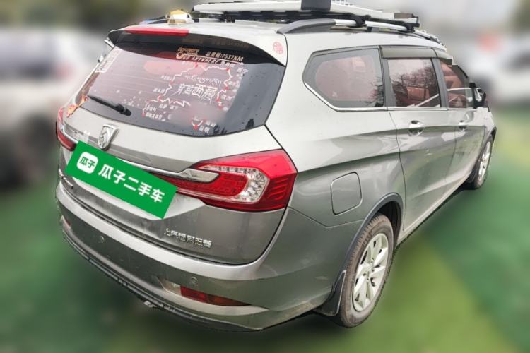 Used Baojun 310W 2017 1.5L Manual Fashion Model China V