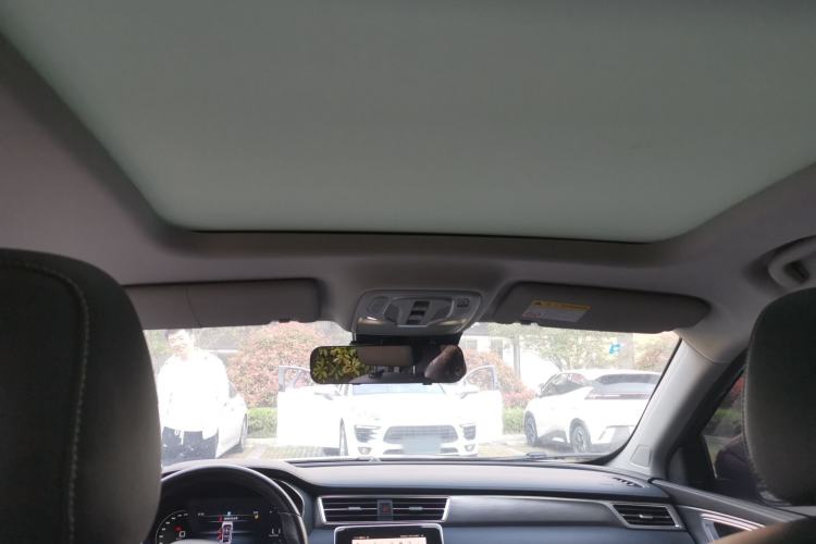 Used Roewe RX5 2020 PLUS 300TGI Automatic Ali National Style Ronglin Edition
