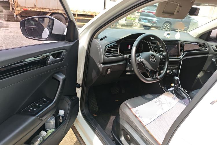 Used Volkswagen T-ROC 2020 280TSI DSG Two-Wheel Drive Comfort Version Driver Seat