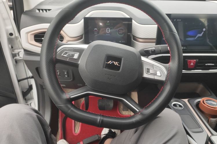 Used JAC Yiwei E10X 2024 Charming Edition 301km Lite
