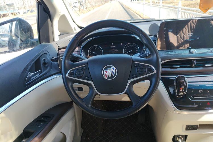 Used Buick GL8 2023 Land Executive Class Smart Enjoyment Model