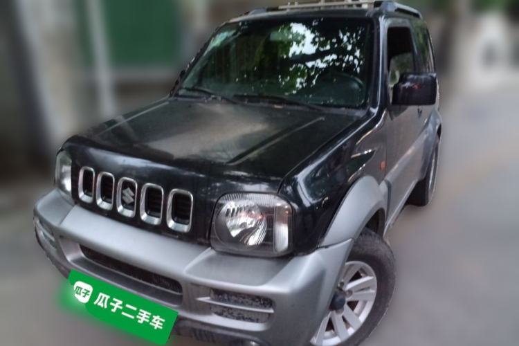 Used Suzuki Jimny 2011 1.3 MT Two-Tone Navigation Edition