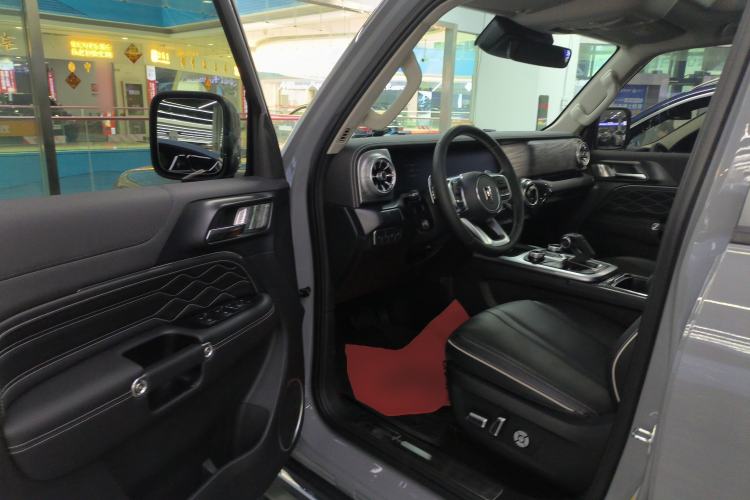 Used Tank 300 2023 City Edition 2.0T—Stylish as Ever
