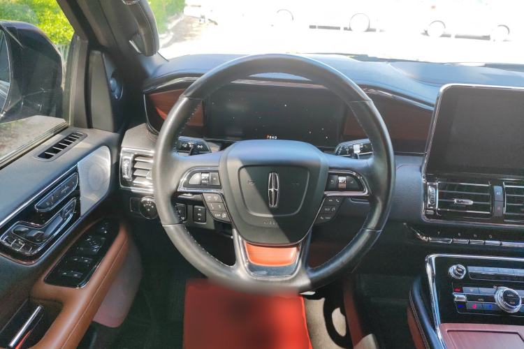 Used Lincoln Navigator 2020 3.5T Prestige Edition Steering Wheel
