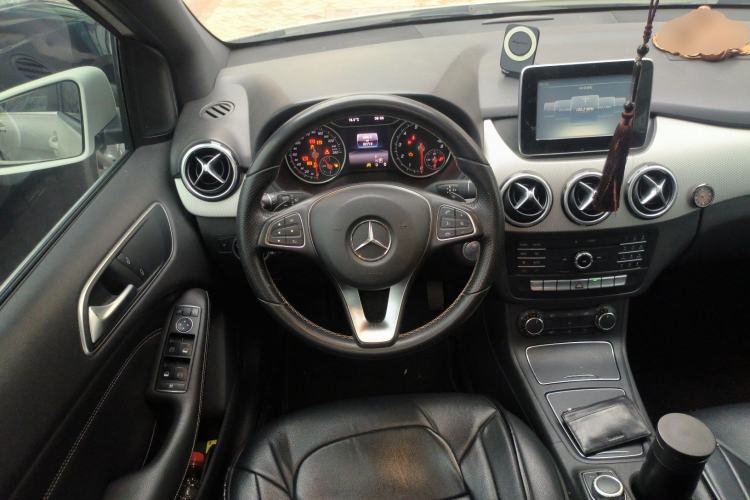 Used Mercedes-Benz B-Class 2015 B 200 Sport Edition
