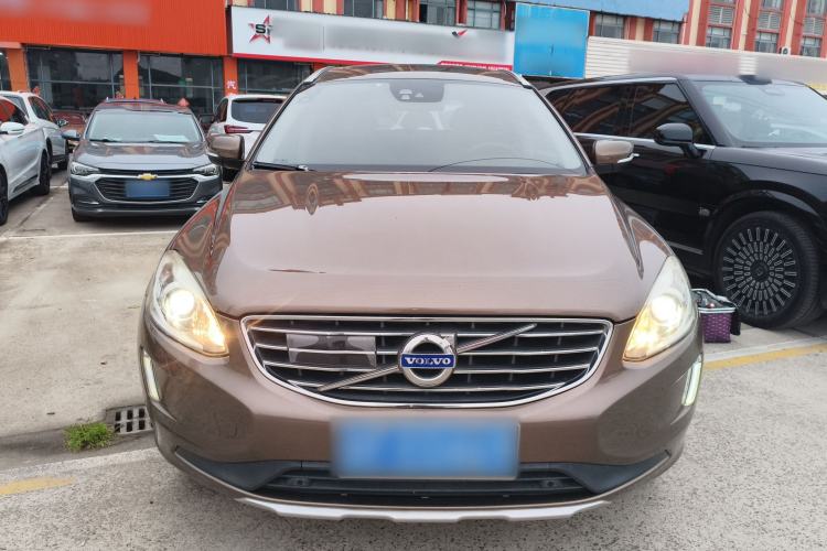 Used Volvo XC60 2017 T5 AWD Smart Drive Edition Front