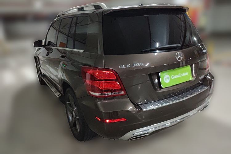 Used Mercedes-Benz GLK-Class 2013 GLK 300 4MATIC Dynamic Sunroof Model