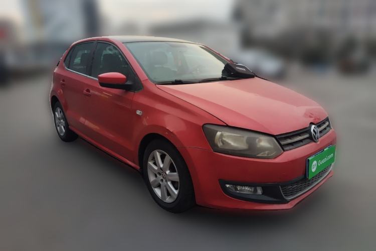Used Volkswagen Polo 2011 1.4L Automatic ZhiCool Edition Front Right 45 Deg
