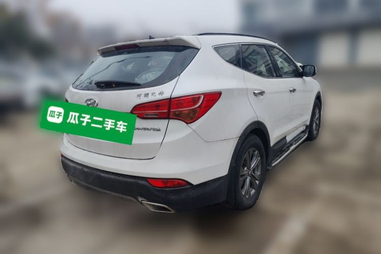 Used Hyundai Santa Fe 2013 2.4L Automatic 2WD Comfort Edition
