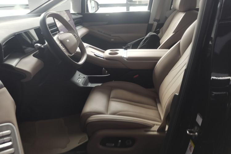 Used XPeng X9 2025 740 Ultra-Long Range Max