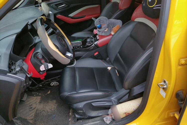 Used MG 5 2021 180 DVVT CVT Youth Luxury Edition
