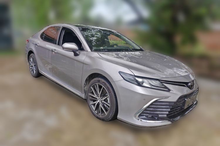 Used Toyota Camry 2023 2.5G Luxury Edition Front Right 45 Deg