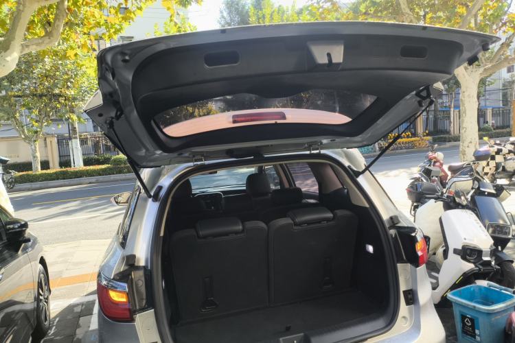 Used BYD Song MAX 2017 1.5T Automatic Smart Connect Prestige 7-Seater
