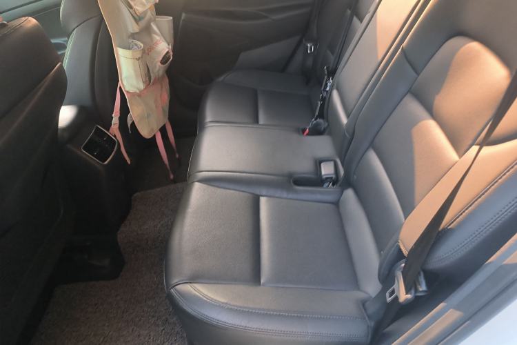 Used Hyundai Tucson 2015 1.6T Dual-Clutch Two-Wheel-Drive Smart Model
