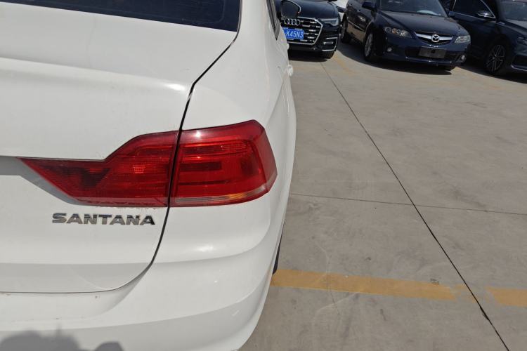 Used Volkswagen Santana 2019 1.5L Manual Fashion Edition China VI Standard Right Rear Taillight