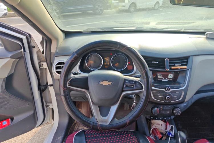 Used Chevrolet Sail 2015 Sail 3 1.5L AMT Happiness Sunroof Edition