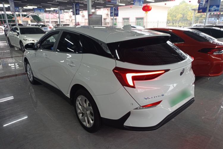 Used Buick Velite 6 2023 Revised Version 430 km Range – Commuter Edition