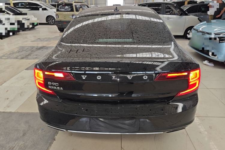 Used Volvo S90 2018 T4 Zhiyuan Edition
