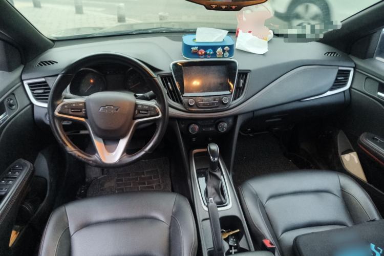 Used Chevrolet Monza 2019 RS 330T Automatic Comfort Edition China VI Standard Center Console