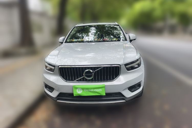 Used Volvo XC40 2021 T4 Four-Wheel Drive Smart Luxury Edition Front