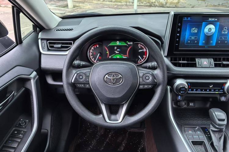 Used Toyota RAV4 2020 2.0L CVT Two-Wheel Drive Fashion Edition
