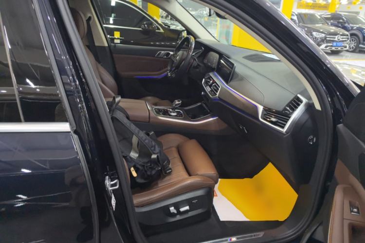 Used BMW X5 2022 xDrive30i M Sport Package
