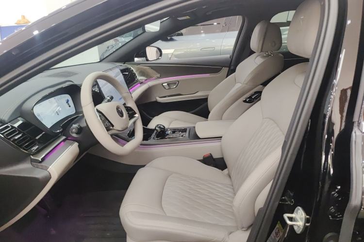 Used BYD Han 2025 DM-i Intelligent Driving Edition 125KM LiDAR Flagship Model Left Front Seat