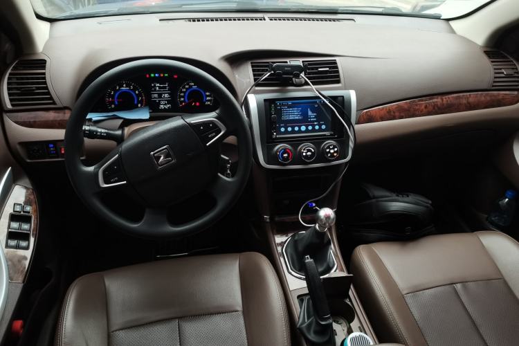 Used Zotye Z300 2014 1.5L Urban Edition Manual Luxury Model