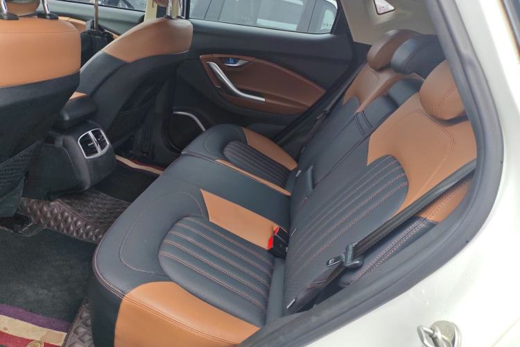 Used Soueast DX7 2017 1.5T Automatic Luxury Model
