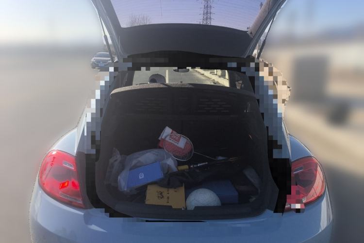 Used Volkswagen Beetle 2015 180TSI model
