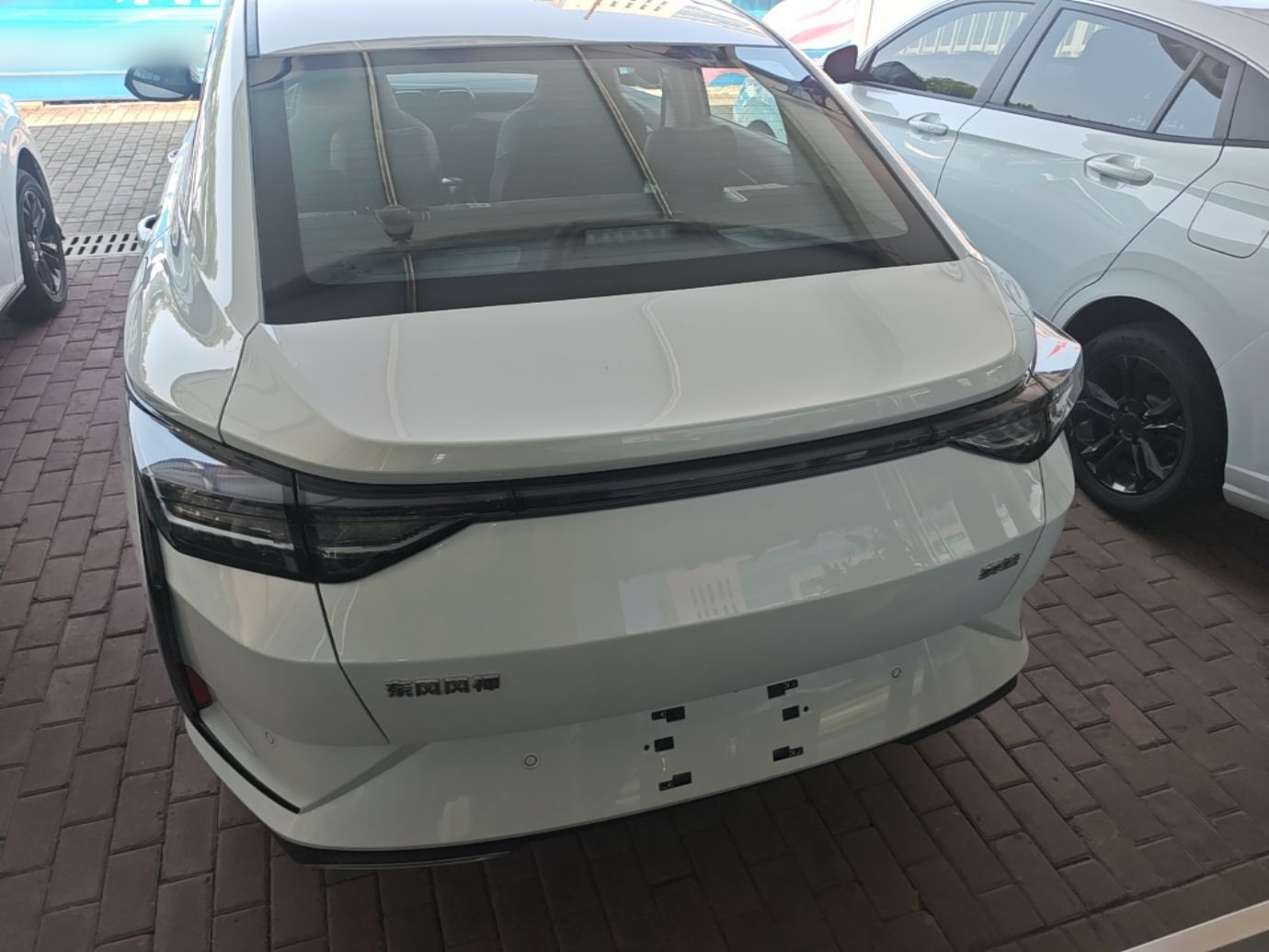 Dongfeng Aeolus Yixuan 2025 1.5L Automatic Luxury Version - Luxury — снимка 5