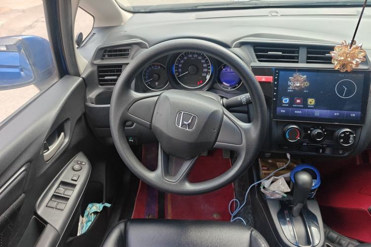 Used Honda Fit 2016 1.5L LXS CVT Comfort Sunroof Version Steering Wheel