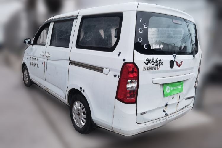 Used Wuling Rongguang V 2016 1.5L Standard Version