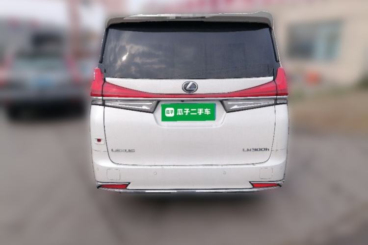 Used Lexus LM 2020 300h Four-Seat Grand Edition