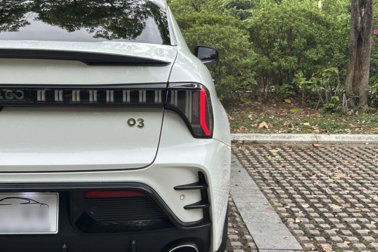 Used Lynk & Co 03 2023 1.5TD DCT JingPro Exterior 4