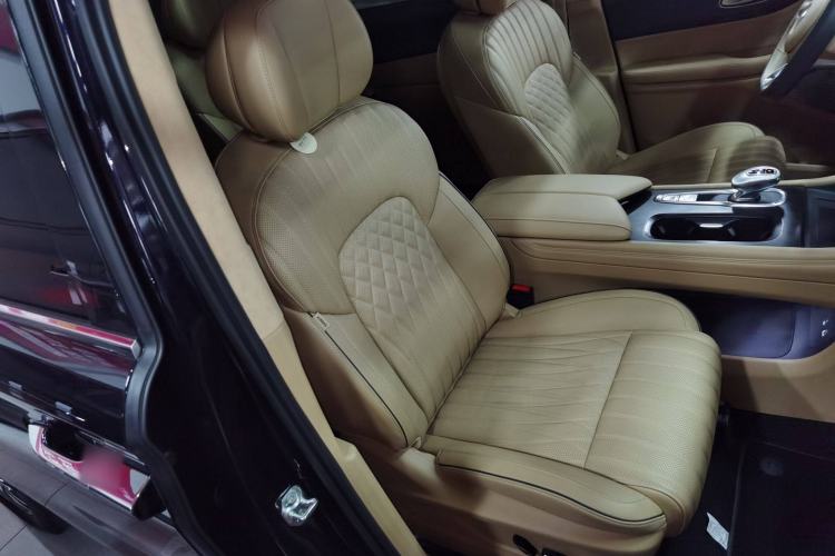 Used VOYAH Dream 2024 PHEV Ultra-Long Range Flagship Edition
