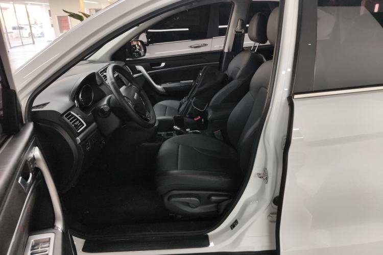 Used Haval M6 2019 1.5T DCT Two-Wheel Drive Value Edition China VI Standard Left Front Seat