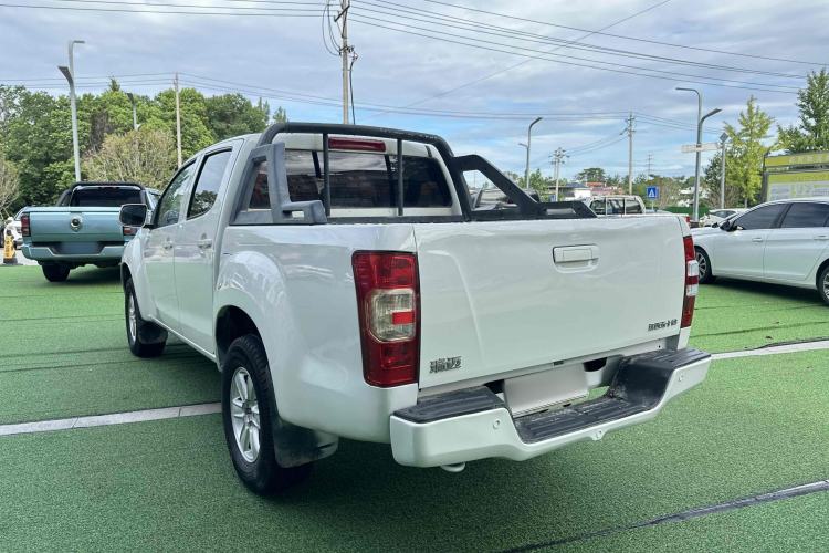 Used Isuzu JLM 2018 2.8T Classic Edition Two-Wheel Drive Luxury Version JE493ZLQ5F